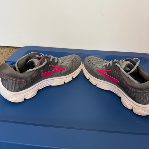 Brooks Anthem Women’s Running Shoes Sneakers Gray Pink Size 9.5 - Picture 6 of 8